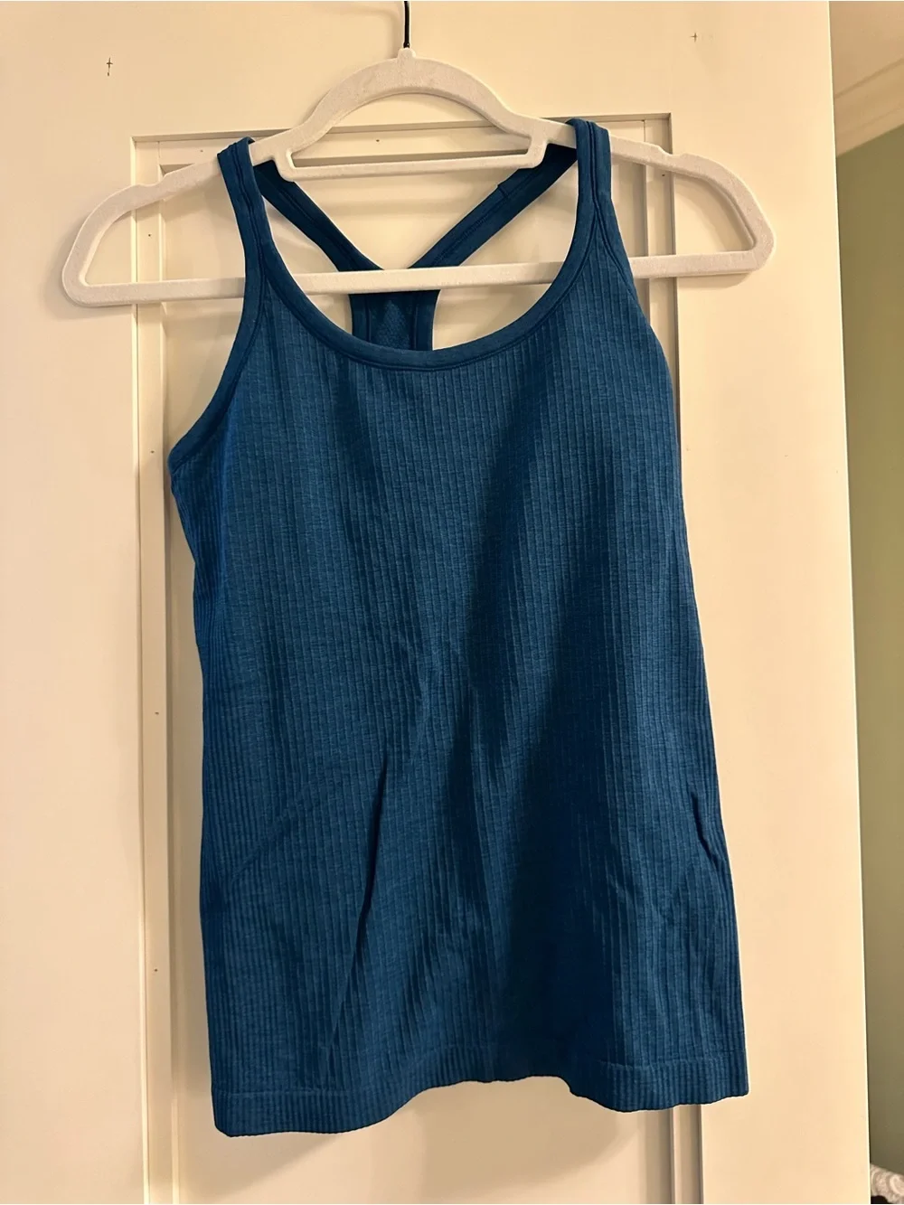 lululemon ebb to street teal tank size 6 - Picture 2 of 4